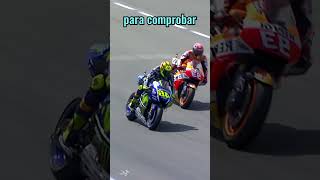 Por qué los pilotos de MotoGP tocan el suelo en las curvas shorts [upl. by Belen409]