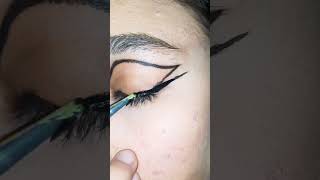 Day 1430 30daychallenge makeup tutorial eyelinertutorial eyemakeup viralvideos viralshorts [upl. by Stacey]