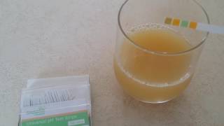 What is the pH of apple juice Using pH Test Strips by Simplex Health [upl. by Yorick97]