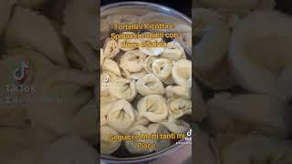 Tortellini Ricotta e Spinaci conditi con Burro e Salvia [upl. by Kleiman364]