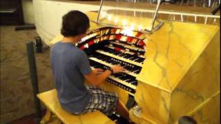 Tim Duckworth plays quotCabaretquot on the Wurlitzer [upl. by Teirtza]