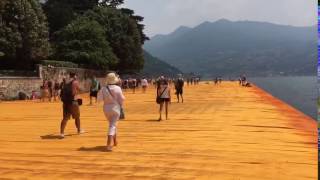 La passerella di Christo sul lago dIseo [upl. by Ydualc]