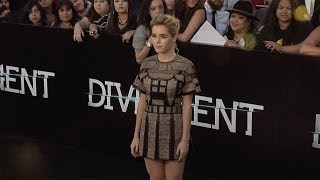 Kiernan Shipka DIVERGENT World Premiere Arrivals MadMen TheLegendofKorra [upl. by Llewellyn]