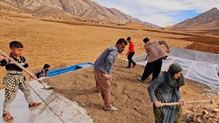 Nomadic Kitchen🏡The Pern Familys Sacrifice and Grandmothers Impressive Efforts to Cover the Roofquot [upl. by Cornwell]