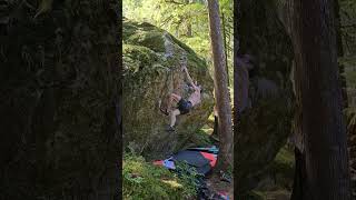 Centrefold V4  Squamish Bouldering [upl. by Samalla]