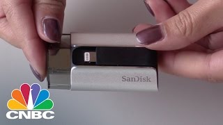 SanDisk iXpand Flash Drive Unboxing  CNBC [upl. by Rawdan138]