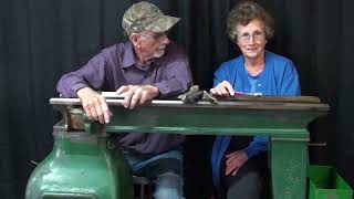 CRITIQUING THE SOUTH BEND 9quot TOOLROOM LATHE pt 1 922 tubalcain [upl. by Onivag]