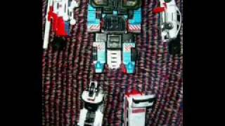 Protectobots  Defensor KO Transformers G1 Mini Toy [upl. by Ahsinert31]