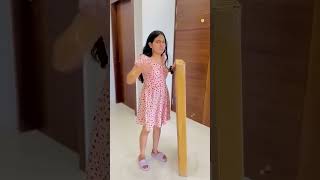 Itna bda parsel  Magic trick shorts ytshorts dushyantkukreja magic funny trending [upl. by Anyehs]