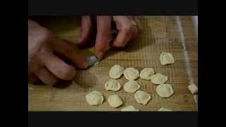 Come fare le Orecchiette pugliesi [upl. by Elyc]