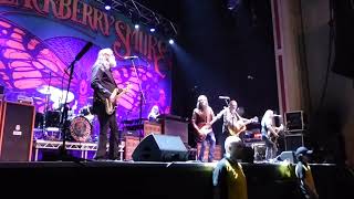 Pretty Little Lie  Blackberry Smoke  O2 Academy Glasgow 090924 [upl. by Gnolb]