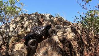 Axial scx10 iii vs element enduro [upl. by Danelle]