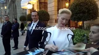 Tilda Swinton signing autographs in Paris [upl. by Laurie]