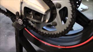 2000 Yamaha YZF R6 wheel removal [upl. by Algernon]