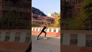 😱 OMG crazy speed skating on red fort road skater skating youtubeshorts shorts skate speed [upl. by Atibat]