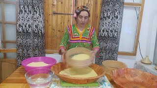 Berkoukes Plat Traditionnelle Kabyle  Recette Facile à Faire Préparer Par Ma Mère [upl. by Ellimaj697]