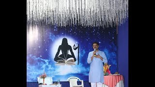 Shri Yajurvendra Mahajan at Sharad Vyakyanmala 2017 [upl. by Innavoeg515]