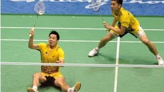 4 Hits Floor Badminton Combo  Koo Kien Keat [upl. by Inoliel]