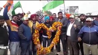 Celebrations ahead of Pilot Abhinandans release at Wagah border [upl. by Eiramannod786]