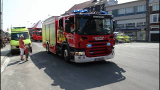 Materiaalwagen Brandweer Dendermonde vertrekt voor interventie tijdens opendeurdag [upl. by Halyhs]