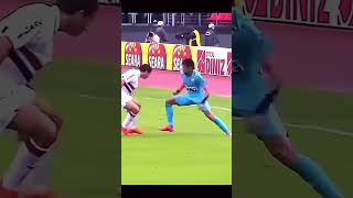 Neymar Santos top match skills🔥😱soccer football youtubeshorts shorts [upl. by Ardeed]