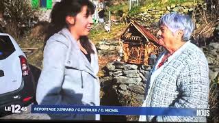 Noéline chargée de bonheur à Montvalezan La Rosière au 12h45 de M6 rubrique InspirezNous [upl. by Aniluap371]