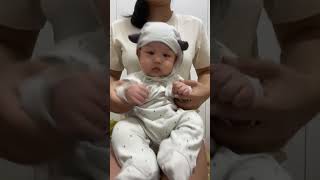 Cute baby playing with Mom 🤩 Happy babies Kidz View 💕happybabieskidzview [upl. by Bevash341]