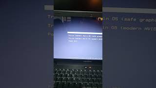 Installing Zorin OS on a Compaq Presario CQ61 [upl. by Adnomal]