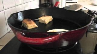 How To Make a Fried Egg Sandwich on Hawaiian Roll  Cast Iron Cooking [upl. by Chappell170]