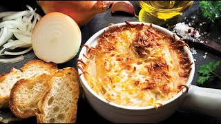 Recette soupe a loignon gratinée maison [upl. by Nevlin438]