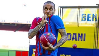 DANI ALVES freestyles at Camp Nou during his PRESENTATION 🤪💙❤️ [upl. by Fairleigh120]