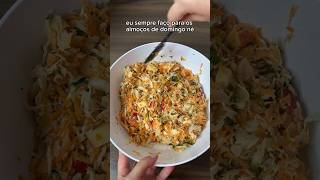 Salada de repolho com atum [upl. by Ranice]