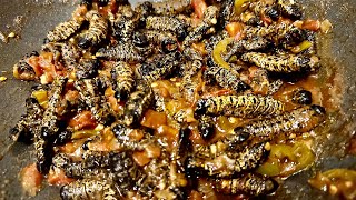 Mopane Worms Recipe  South African Food  FreshQho [upl. by Marion]