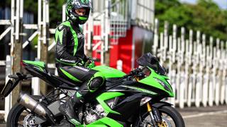 2013 Kawasaki Ninja ZX6R 636 Review ZX6R review Street Edition [upl. by Debarath]