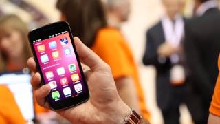 UbuntuPhone im Handson flott attraktiv und keine Apps [upl. by Byran]