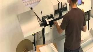 RENZ MOBI500 Semi automatic Mobile Binding machine [upl. by Cyndi146]