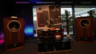 Fyne Audio Vintage 15 ＆ Synthesis Metropolis NYC500  Warsaw Audio Video Show 2023 [upl. by Anidene]