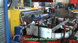 COMMERCY ROBOTIQUE Installation robot  Robot  transfert  2 manip 2 axes imbriqués – Soudage Alu [upl. by Anuahc]