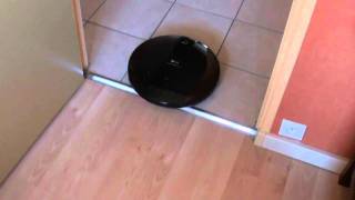 Robot aspirateur LG HomBot 20 et barres de seuil [upl. by Anileve]