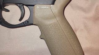 Magpul MIAD Gen 11 grip kit Essential and beneficial item for a preppers AR15 [upl. by Lesya698]