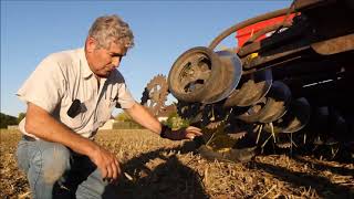 Agroécologie amp semis direct sous couvert  un semoir innovant et large [upl. by Towill]