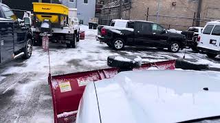 2008 Ford F250 4x4 Western plow  Tommy Gate [upl. by Lorie]