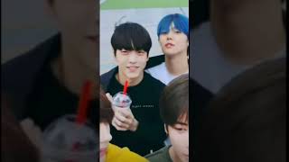 Yeonjun flirting with Soobin…Yeonbin moment txt soobin yeonjun [upl. by Delphine]