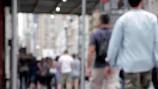 video de gente caminando por la ciudad en un dia cualquiera [upl. by Torrie]