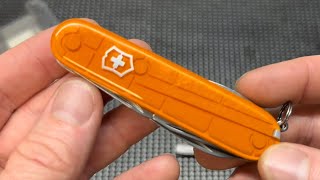 Victorinox color twins Spartan and utility knife [upl. by Nidnal]