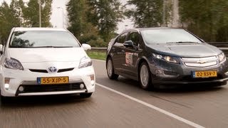 Chevrolet Volt vs Toyota Prius Plugin [upl. by Eimmac703]