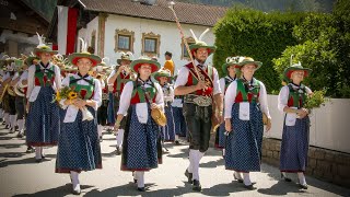 🎺 Bezirksmusikfest in Sistrans Tirol 2023  Festumzug mit Defilierung [upl. by Niryt574]