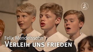 Verleih uns Frieden gnädiglich  Felix Mendelssohn Bartholdy [upl. by Kermy]