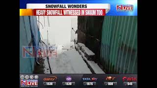 1st snowfall of the season in Darjeeling Heavy snowfall in Sikkim too [upl. by Gayler65]