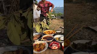 Chickens always disturb me when i eat 🤣🍜😁 mukbang food eating asianchicken chickenfriedrice [upl. by Haldeman725]